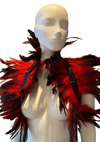 KINKY DIVA - FJER BOLERO