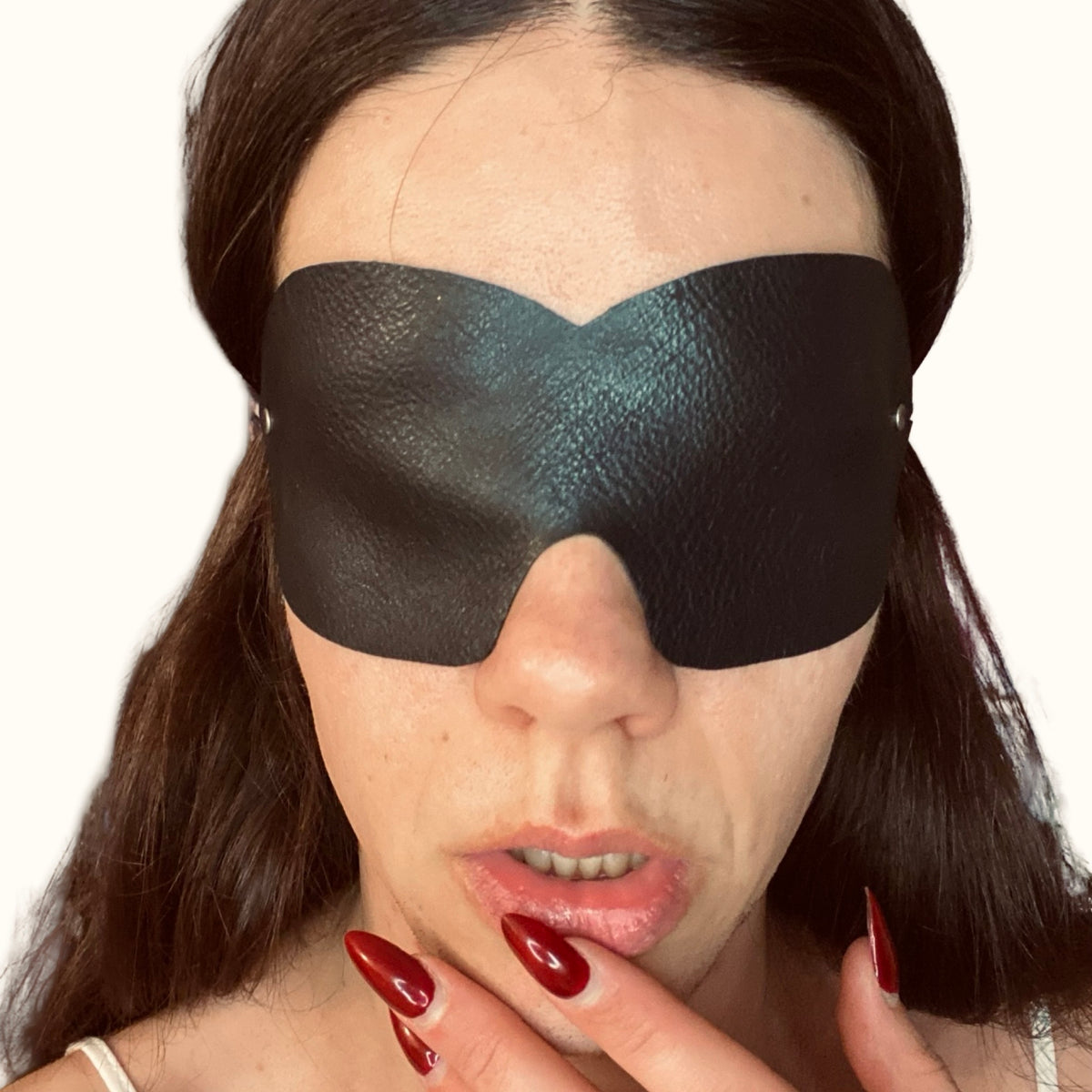 KINK KBH // HANDCRAFTED - BLØDT SKIND BLINDFOLD