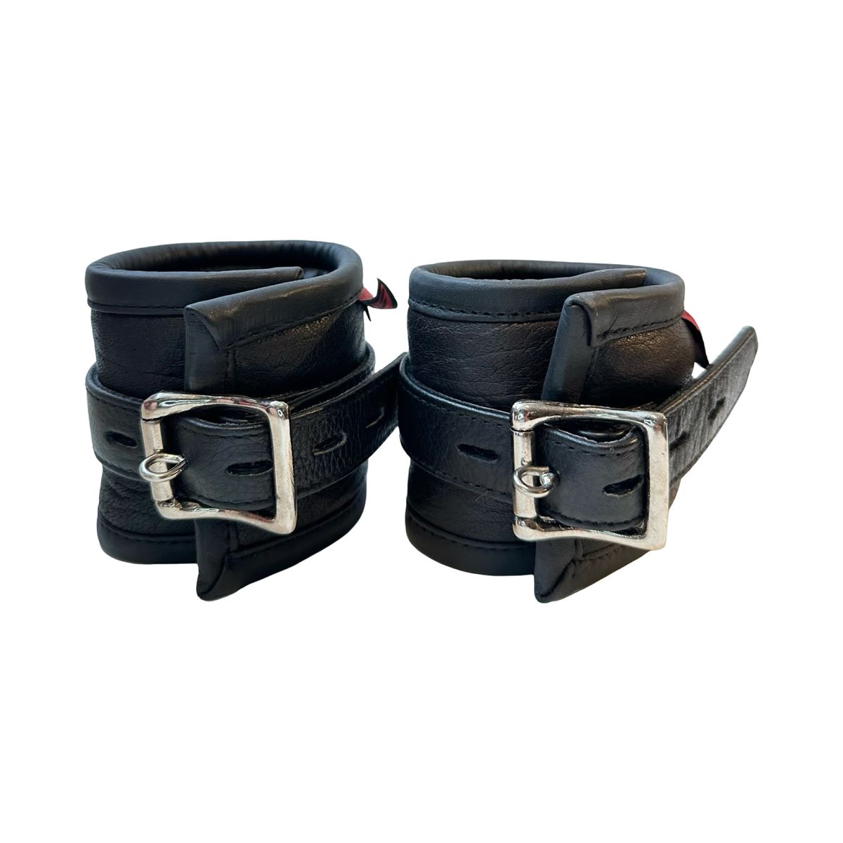 McHurt Wotan special cuff – Låsbare manchetter til håndled og ankler