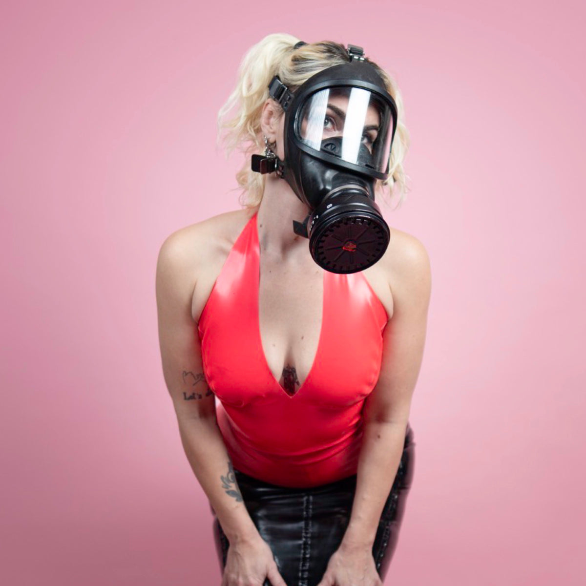 KINK KBH // HANDCRAFTED - LATEX HALTERNECK TOP